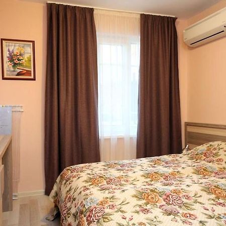 Къщата С Чешмата Apartment Veliko Tărnovo Exterior foto
