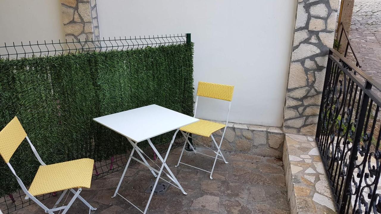 Къщата С Чешмата Apartment Veliko Tărnovo Exterior foto