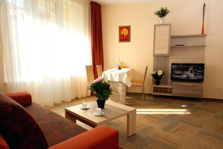 Къщата С Чешмата Apartment Veliko Tărnovo Exterior foto