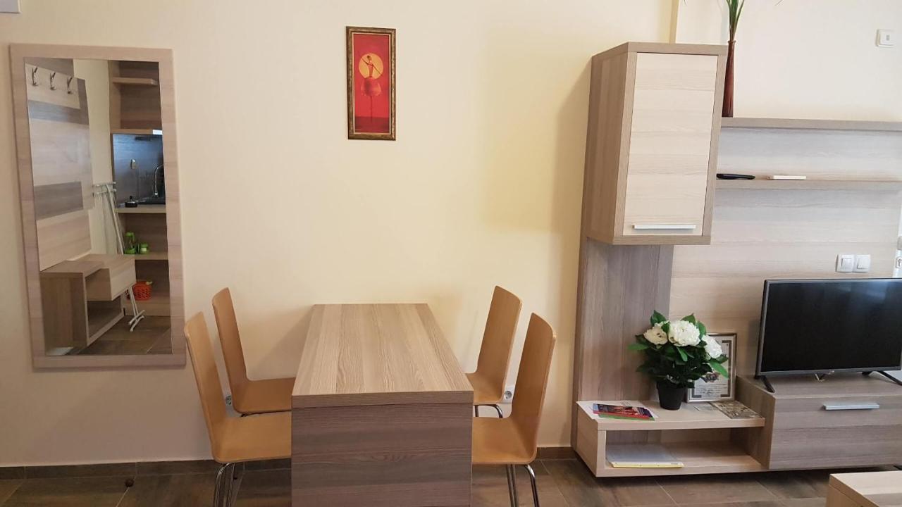 Къщата С Чешмата Apartment Veliko Tărnovo Exterior foto